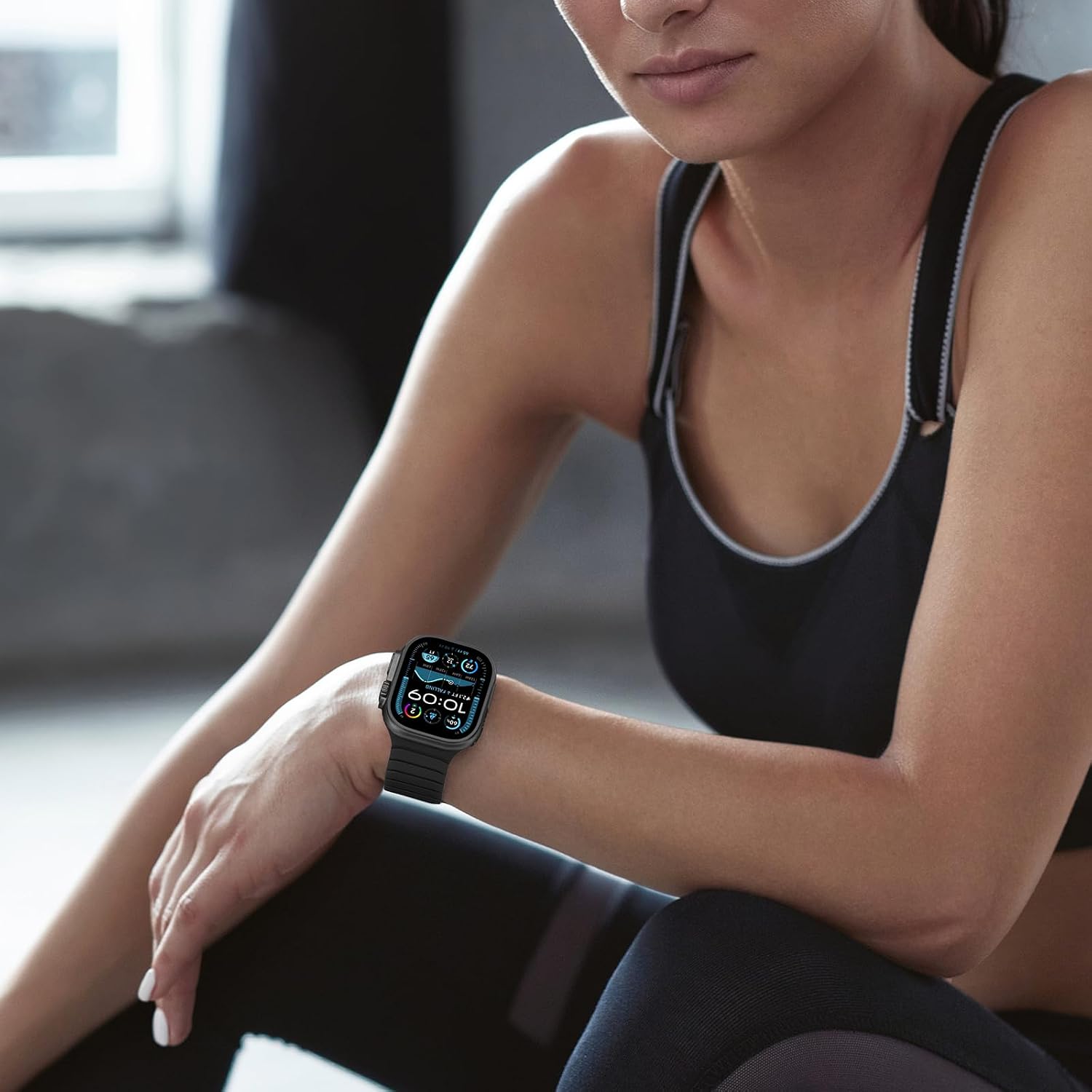 Magnetic Silicone Band — Black / Grey