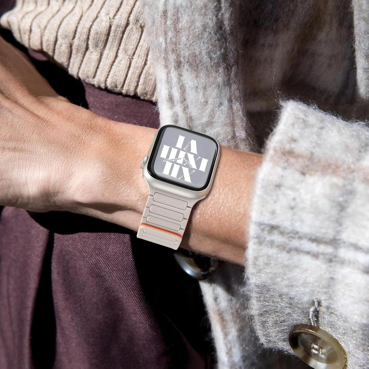 Magnetic Silicone Band — Mint / White